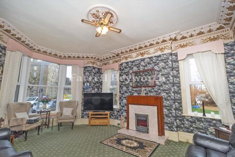 5 bedroom house for sale, Clarendon Road, Morecambe LA4