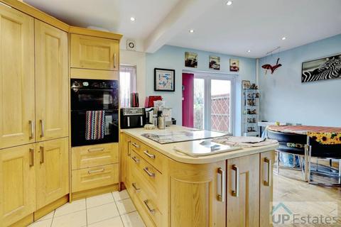3 bedroom semi-detached house for sale, Lord Lytton Avenue, Coventry