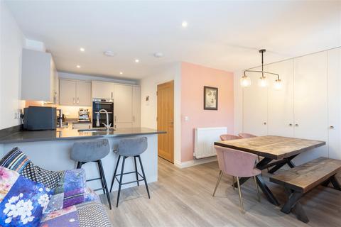 3 bedroom townhouse for sale, Collingwood Gardens, North Shields