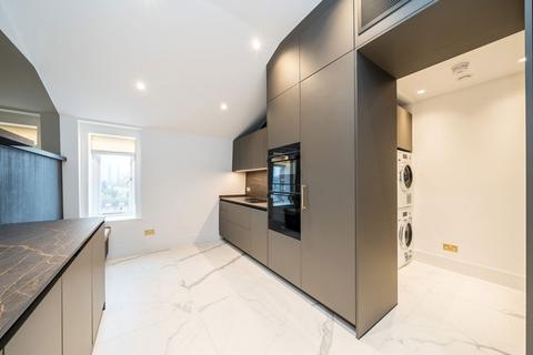 3 bedroom flat to rent, Randolph Avenue, London W9