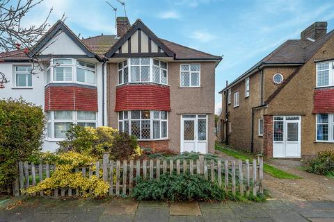 3 bedroom semi-detached house for sale, Castleford Avenue, London SE9