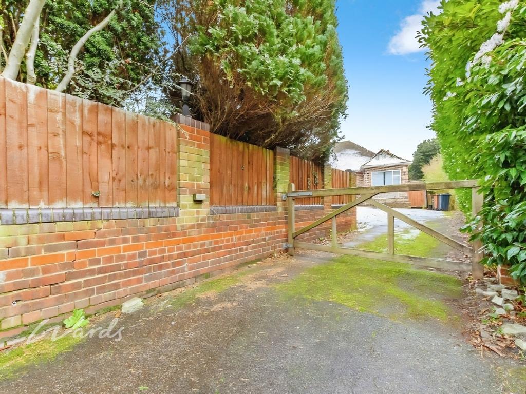 Driveway-Parking