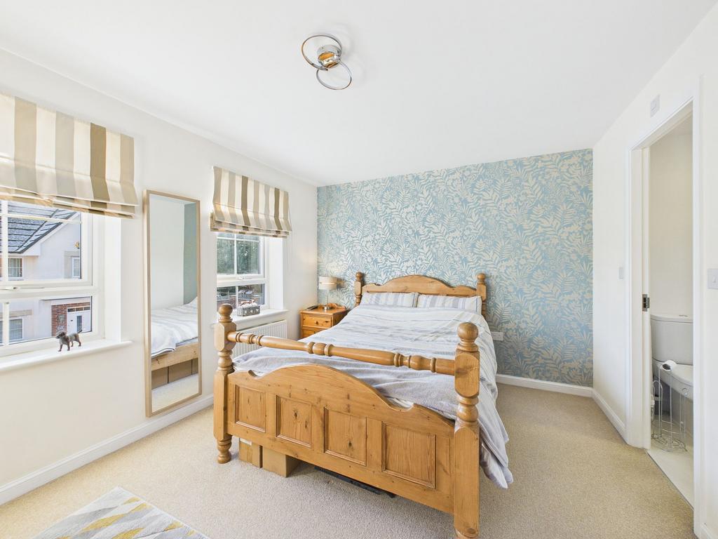 Bedroom One (First Floor)