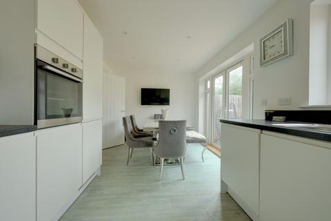 3 bedroom terraced house for sale, Edwin Street, Burgess Hill, RH15