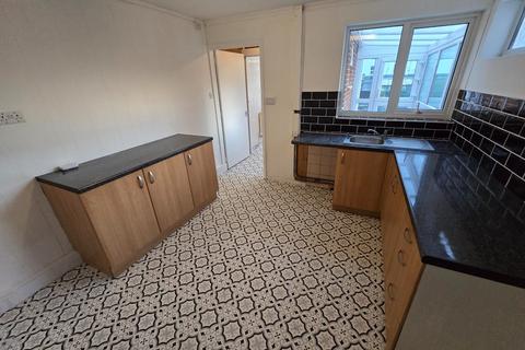 2 bedroom terraced house for sale, Primrose Road, Dover