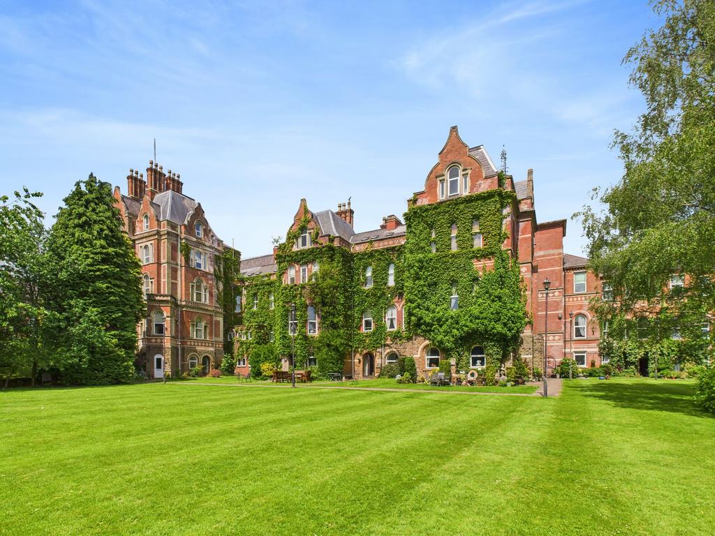 Hine Hall