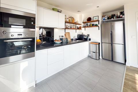2 bedroom flat for sale, Gayton Road, Harrow, HA1