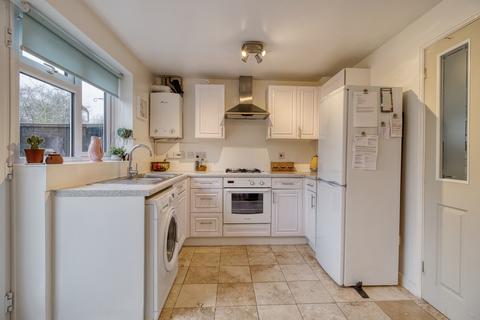 2 bedroom terraced house for sale, Bullfinch Close, Covingham