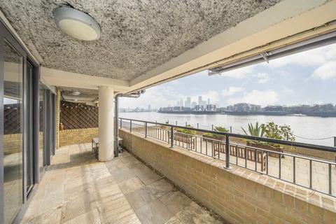 1 bedroom flat to rent, Wapping Wall, London E1W