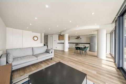 1 bedroom flat to rent, Wapping Wall, London E1W