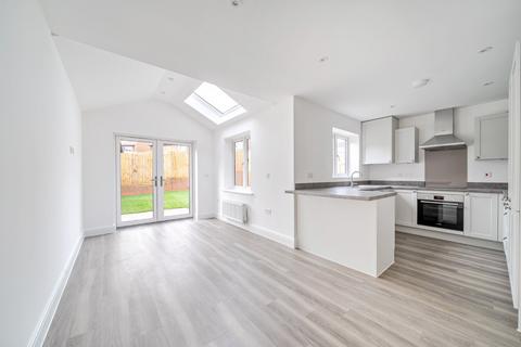 undefined, White Barrow Lane, Basingstoke RG23