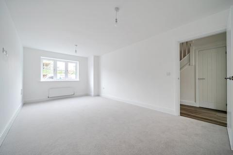 undefined, White Barrow Lane, Basingstoke RG23