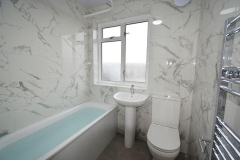 4 bedroom house to rent, Clitheroe Avenue, Harrow HA2