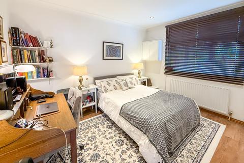 undefined, Chalfont Court, London, NW9