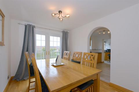 4 bedroom detached house for sale, Six Acres, Radbrook Green, Shrewsbury