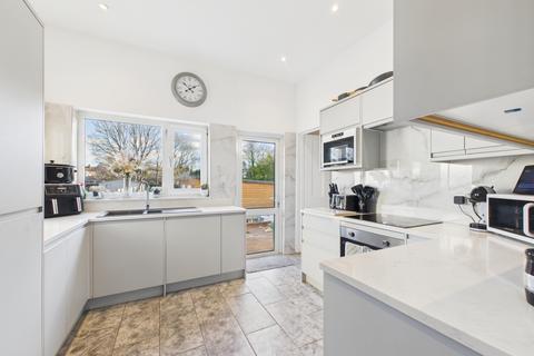 undefined, Gloucester Road, Cheltenham, GL51