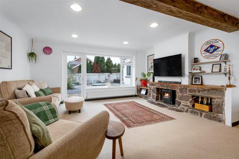 3 bedroom bungalow for sale, Somerset Close, Burton On The Wolds, Loughborough