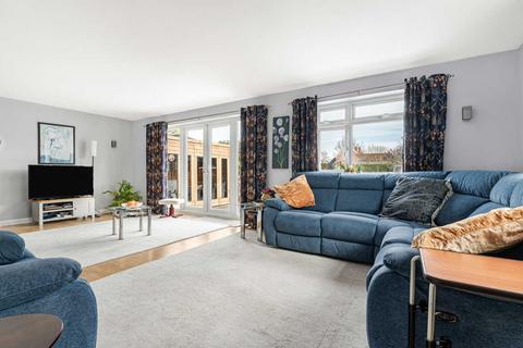 4 bedroom detached bungalow for sale, Steventon Road, Drayton, OX14