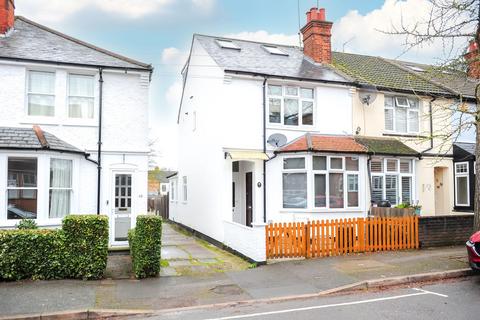 2 bedroom flat to rent, Hilliard Road, Northwood, HA6