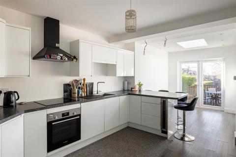 undefined, Clarence Walk, Redhill