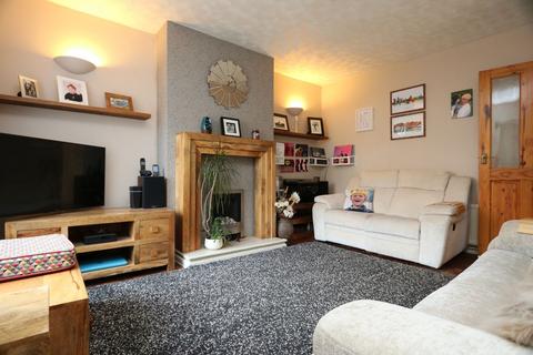 3 bedroom semi-detached house for sale, Glen Mavis Way, Barry, CF62