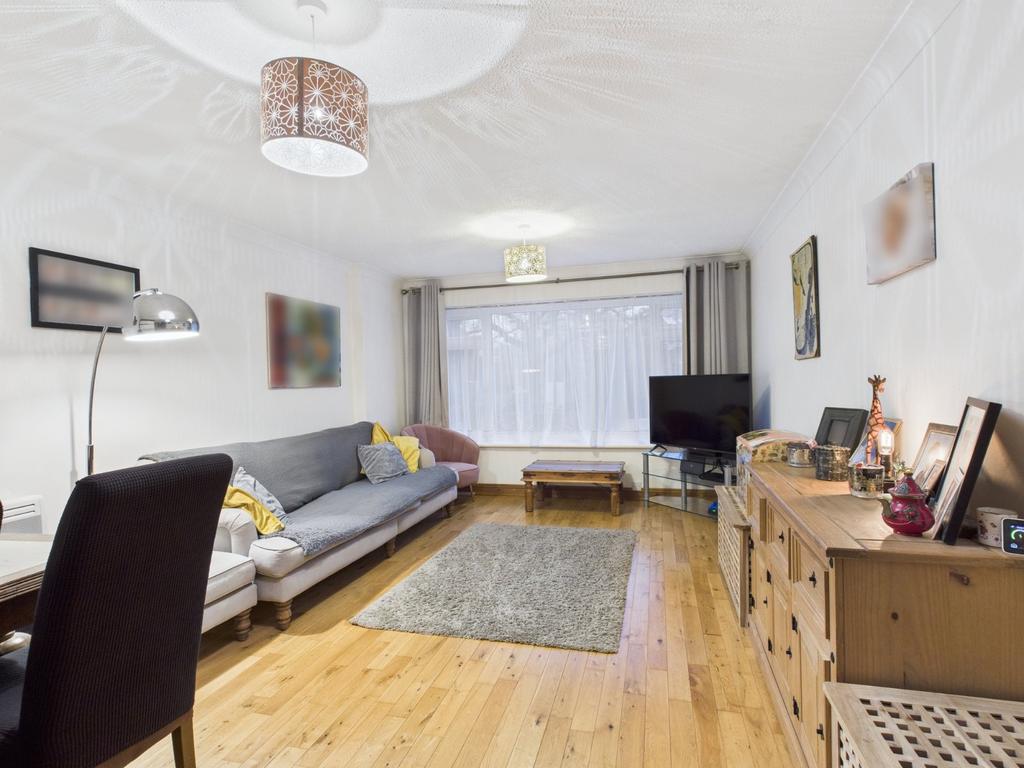 Living/Dining Room