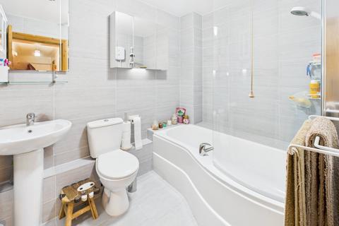 undefined, Upton Park, Slough, Berkshire, SL1