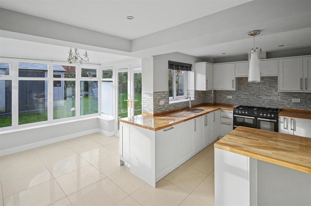 Kitchen-Dinning (15)-fotor-2026010814217.png
