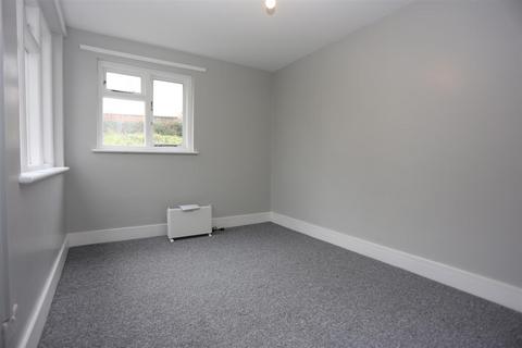 2 bedroom flat to rent, Baden Road, Brighton