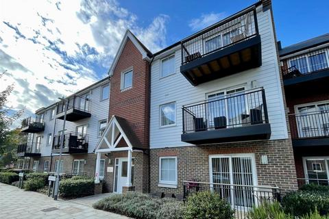 1 bedroom apartment to rent, Dunton Green, Sevenoaks, TN14