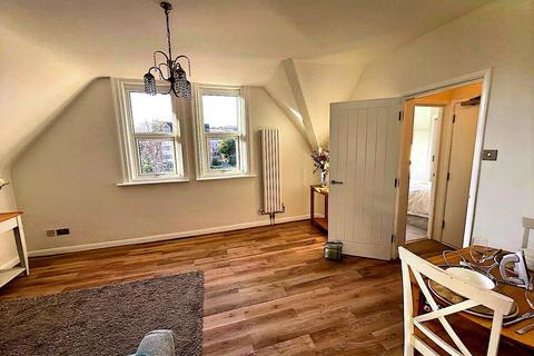 1 bedroom apartment for sale, Grassington Road, Meads, Eastbourne, BN20