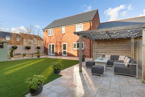 3 bedroom detached house for sale, Orchard Way, Weymouth