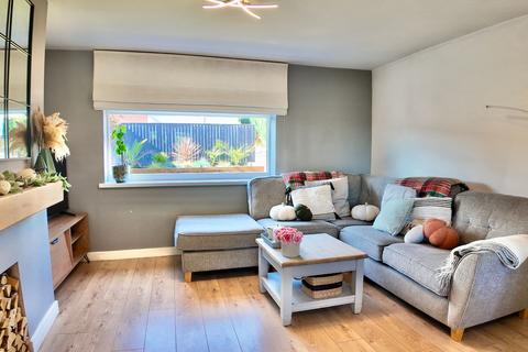 3 bedroom semi-detached house for sale, Montclaire Avenue, Blackwood, NP12