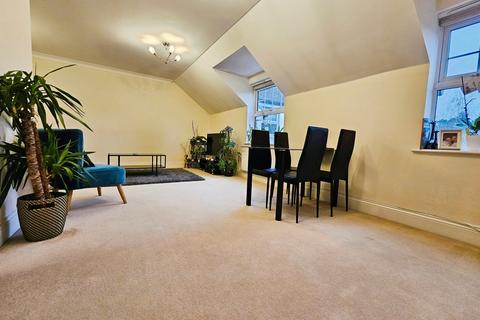 2 bedroom apartment for sale, Bromfield Place, Elvetham Heath, Fleet
