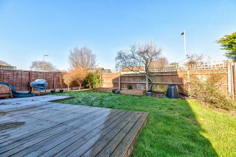 3 bedroom detached house to rent, Ripon Way, Hertfordshire AL4