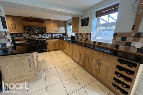 5 bedroom detached house for sale, Dalestorth Road, Sutton-In-Ashfield