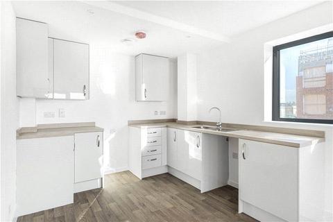 2 bedroom apartment to rent, London Road, Thornton Heath, CR7