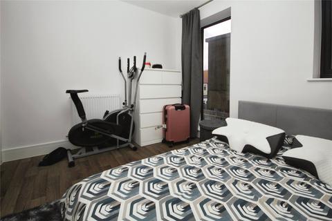 2 bedroom apartment to rent, London Road, Thornton Heath, CR7
