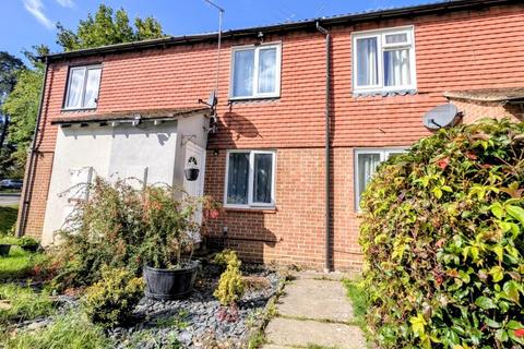 2 bedroom terraced house for sale, Grafton Close, Bordon GU35