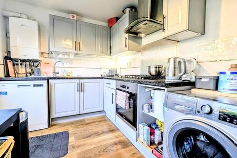 2 bedroom terraced house for sale, Grafton Close, Bordon GU35