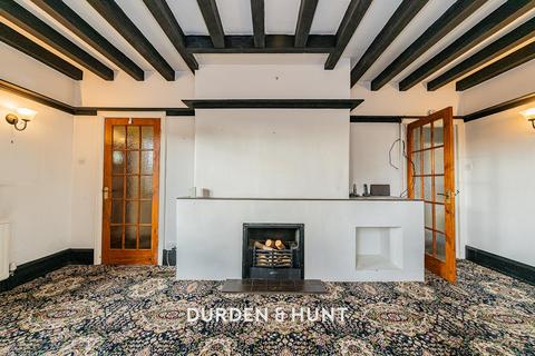 undefined, Hornchurch Road, Hornchurch, RM11