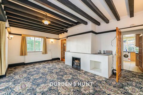 4 bedroom detached house for sale, Hornchurch Road, Hornchurch, RM11