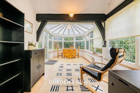 4 bedroom detached house for sale, Hornchurch Road, Hornchurch, RM11