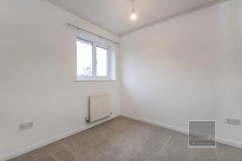 3 bedroom end of terrace house for sale, Acres Way, Norwich NR8