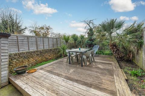 2 bedroom flat to rent, Tubbs Road, Harlesden, London, NW10