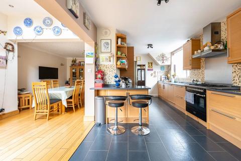 undefined, Randall Avenue, Dollis Hill, London, NW2