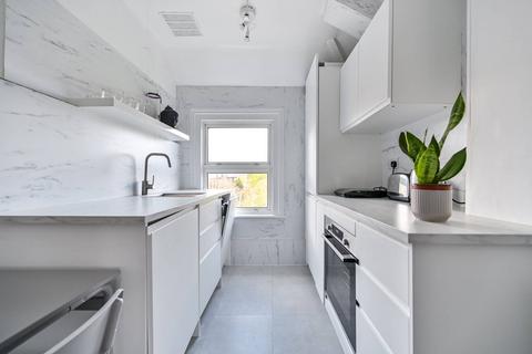 undefined, Avenue South, Surbiton, KT5