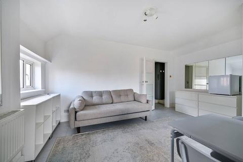 undefined, Avenue South, Surbiton, KT5