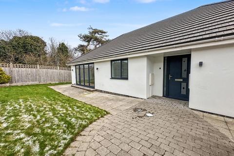 3 bedroom detached bungalow for sale, Telscombe Road, Peacehaven, BN10 8AG