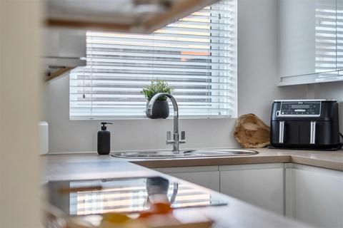 3 bedroom detached house for sale, The Parks, Portslade BN41